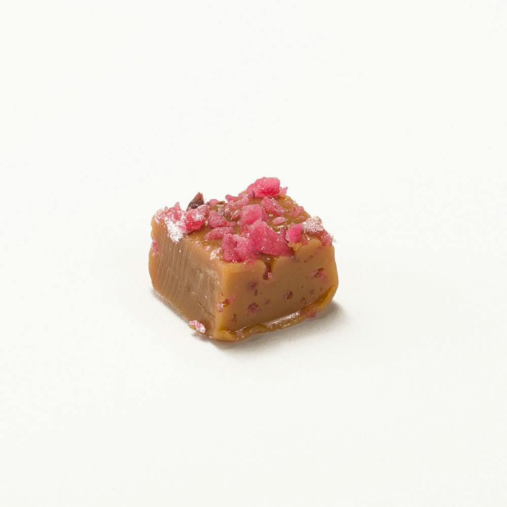 Image du produit Caramel - pétales de rose qui peut être conditionné dans le packaging Coffret Prestige