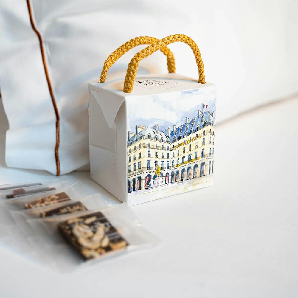 Photo du packaging Cube personnalisée par un hôtel